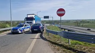 Na drodze spotkał patrol policji