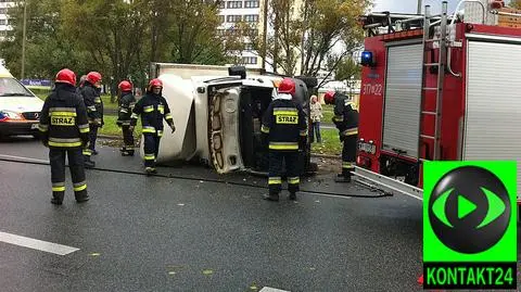 Ursynów: Ostre hamowanie zakończył na boku