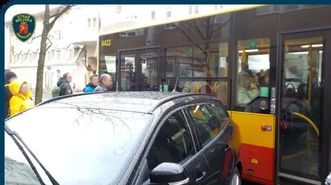 Zawstydzić "mistrzów parkowania". Nietypowy plebiscyt straży miejskiej 