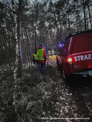 Pojemniki z nieznanymi substancjami w powiecie Wołomińskim