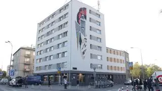 Odsłonięto mural Dawida Bowiego