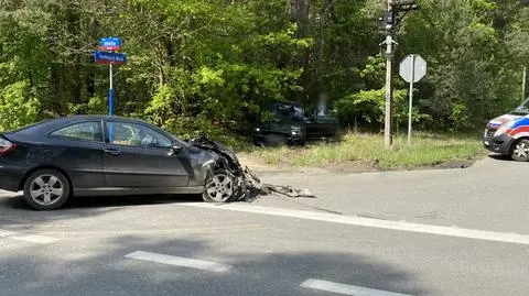 Wypadek w Wawrze, dwie osoby ranne, w tym dziecko 