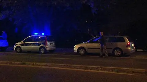 Amatorzy fontann parkują gdzie popadnie