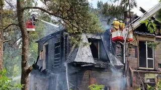 Pożar drewnianego domu w Józefowie