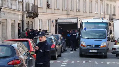 Blokowali eksmisję przy Mariensztacie. "Wywloką nas czy nie?"