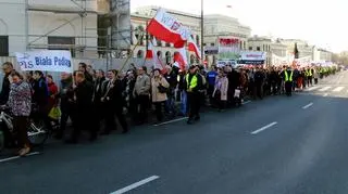 Tłumy na pl. Bankowym