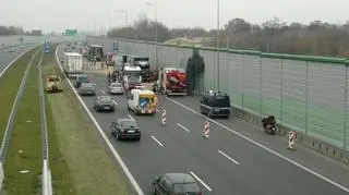 Zderzenie tirów na A2