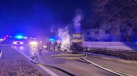 Pożar autobusu pod Piasecznem 