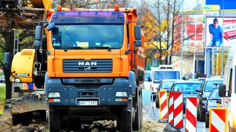 Ruszyła przebudowa ruchliwego skrzyżowanie na Bielanach