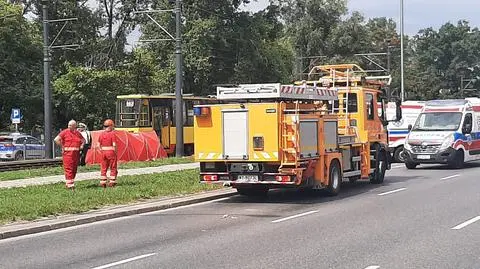 Czterolatek zginął pociągnięty przez tramwaj. Śledczy sprawdzają billing telefonu motorniczego