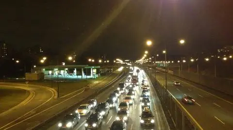 Hyundai potrącił mężczyznę w al. Armii Krajowej 