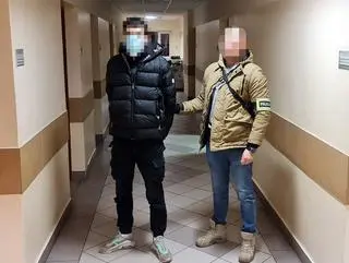 Ochoccy kryminalni zatrzymali 17-latka podejrzanego o udział w oszustwie na "policjanta CBŚP"