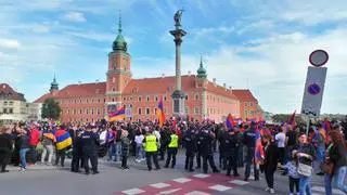 Protestujące zebrali się na placu Zamkowym