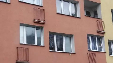 Tyle zostało po balkonach. "Może coś się powiesi, jakiegoś kwiatka..."