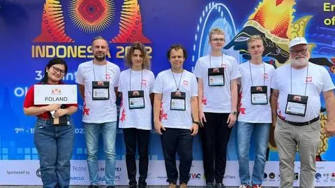 Polacy przywieźli cztery medale. Dwa zdobyli informatycy ze Staszica