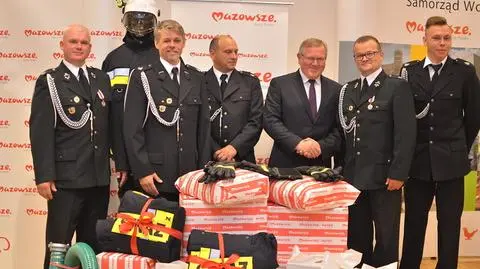 Okradzeni strażacy dostali nowy sprzęt