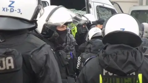 45 osób trafiło na policję. Bo stali zbyt blisko marszu
