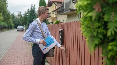 Odwiedzą prawie dwa tysiące domów. Zachęcą do wymiany "kopciuchów"