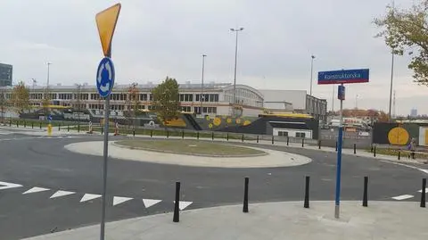 Rondo gotowe, ale wciąż zamknięte. Inwestor czeka na właściwe latarnie