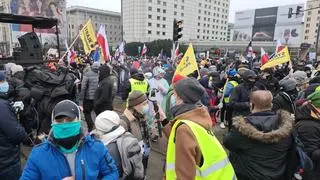 Protest na rondzie Dmowskiego