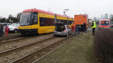 Kolizja zablokowała tramwaje w al. Niepodległości