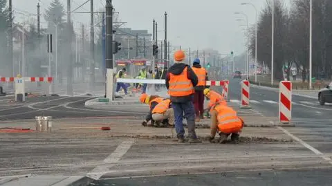 Przebudowa Wołoskiej na finiszu. W niedzielę otwarcie