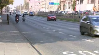 Motocykliści na buspasach w Łodzi