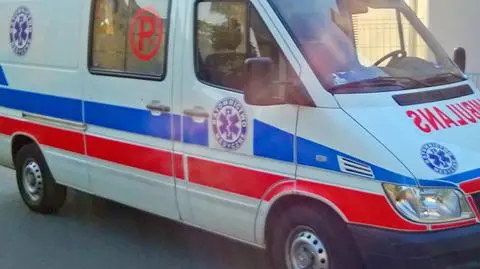 Prokuratura: ratownicy pogotowia ukradli 78 tysięcy z mieszkania staruszka