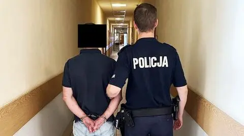 Ugodził nożem kolegę, uciekał. "Jego kryjówką okazała się toaleta, a narzędziem obrony maszynka do golenia"