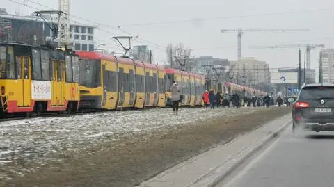 Tramwaje stanęły na Towarowej 