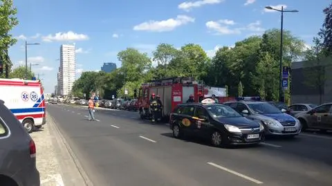 Zderzenie z ciężarówką na skrzyżowaniu