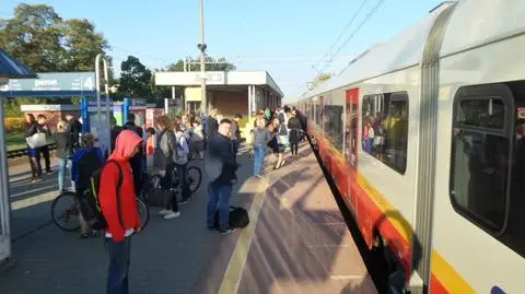 Tragiczny wypadek w Rembertowie, pociąg potrącił kobietę 