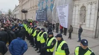 Zgromadzenie na Krakowskim Przedmieściu