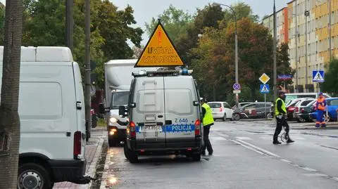 Potrącenie w Ursusie. "Piesza trafiła do szpitala w stanie ciężkim"