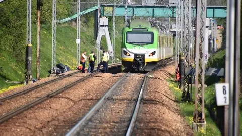 Potrącenie przy stacji PKP Rakowiec. Nie żyje mężczyzna