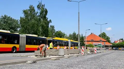 Budują największą w Warszawie stację ładowania autobusów elektrycznych