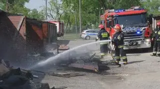 Pożar w garażu