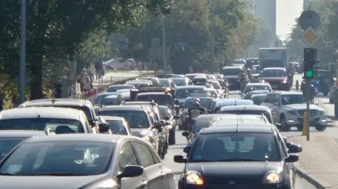 Zamknęli przejazd Domaniewską. "Mordor" stanął w korku