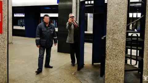 Kolejarz sika na Centralnym