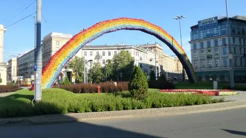 Fotomat, miniatura i premiera filmu. Szykują się do pożegnania tęczy