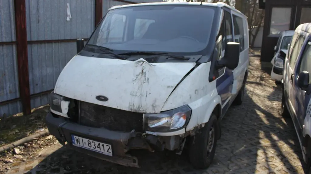 Straż miejska sprzedaje samochody