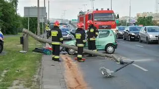 Seicento uderzyło w latarnię