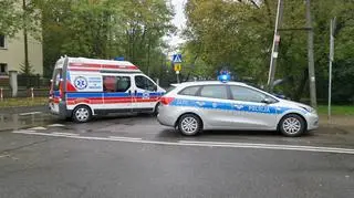 Zderzenie BMW z autobusem na Bielanach