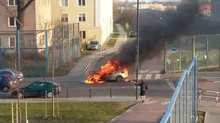 Pożar auta na Woli 