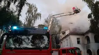 Pożar zabytkowego budynku przy Waldorffa