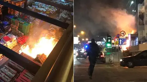 Pożar magazynu Galerii Mokotów. Ewakuacja stu osób, jedna poparzona