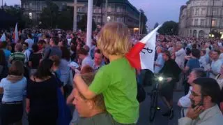 Warszawiacy zaśpiewali (nie)zakazane piosenki