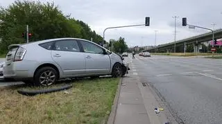 Zderzenie dwóch samochodów przy Czerniakowskiej