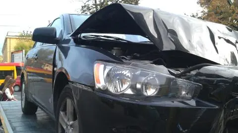 Praga Południe:  kia zderzyła się z mitsubishi