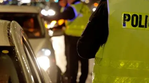 Duża akcja stołecznej policji. Zatrzymano 12 kierowców, odholowano 13 aut